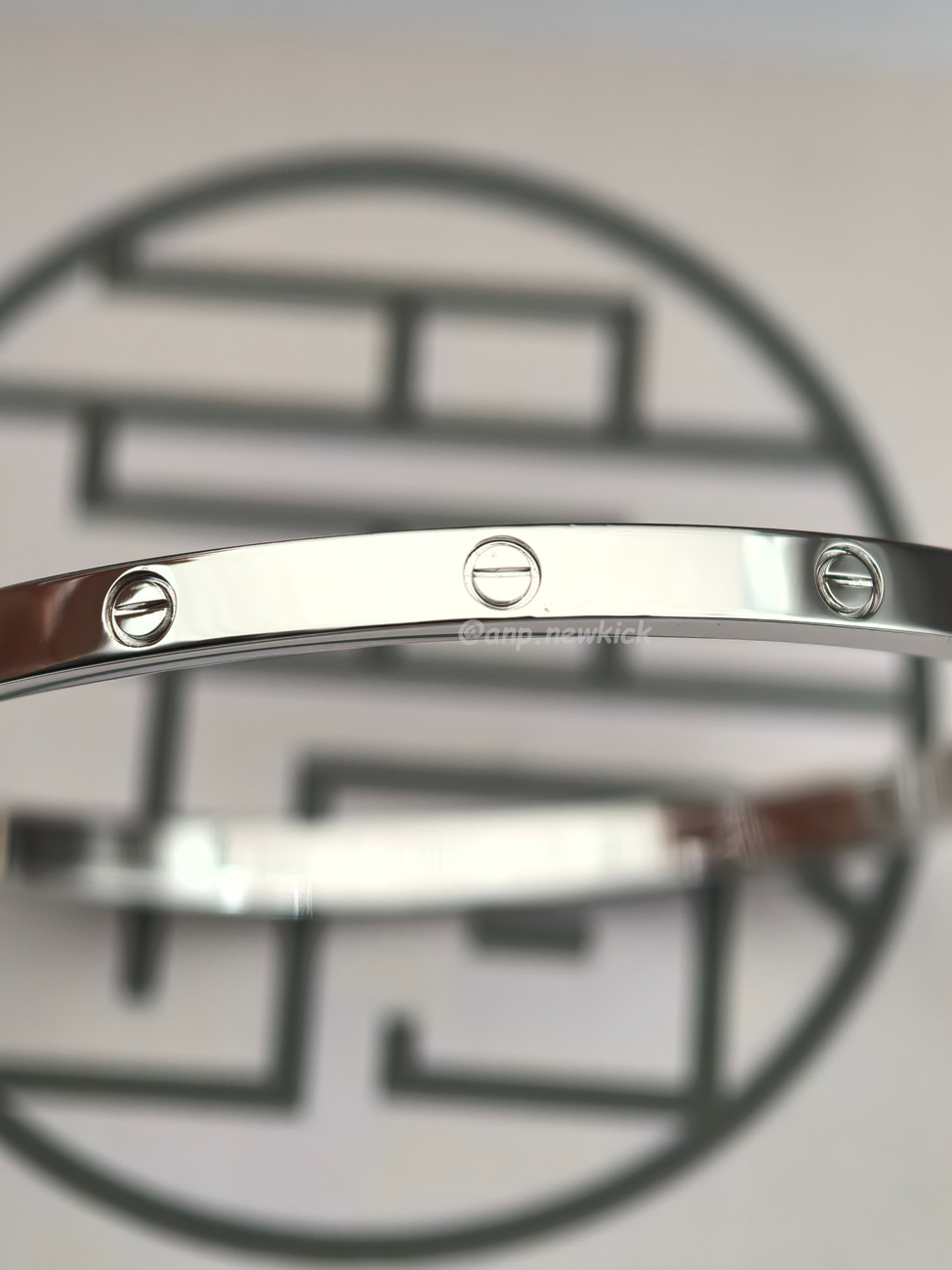 Cartier Love Bracelet Gold Silver (2) - www.newkick.vip